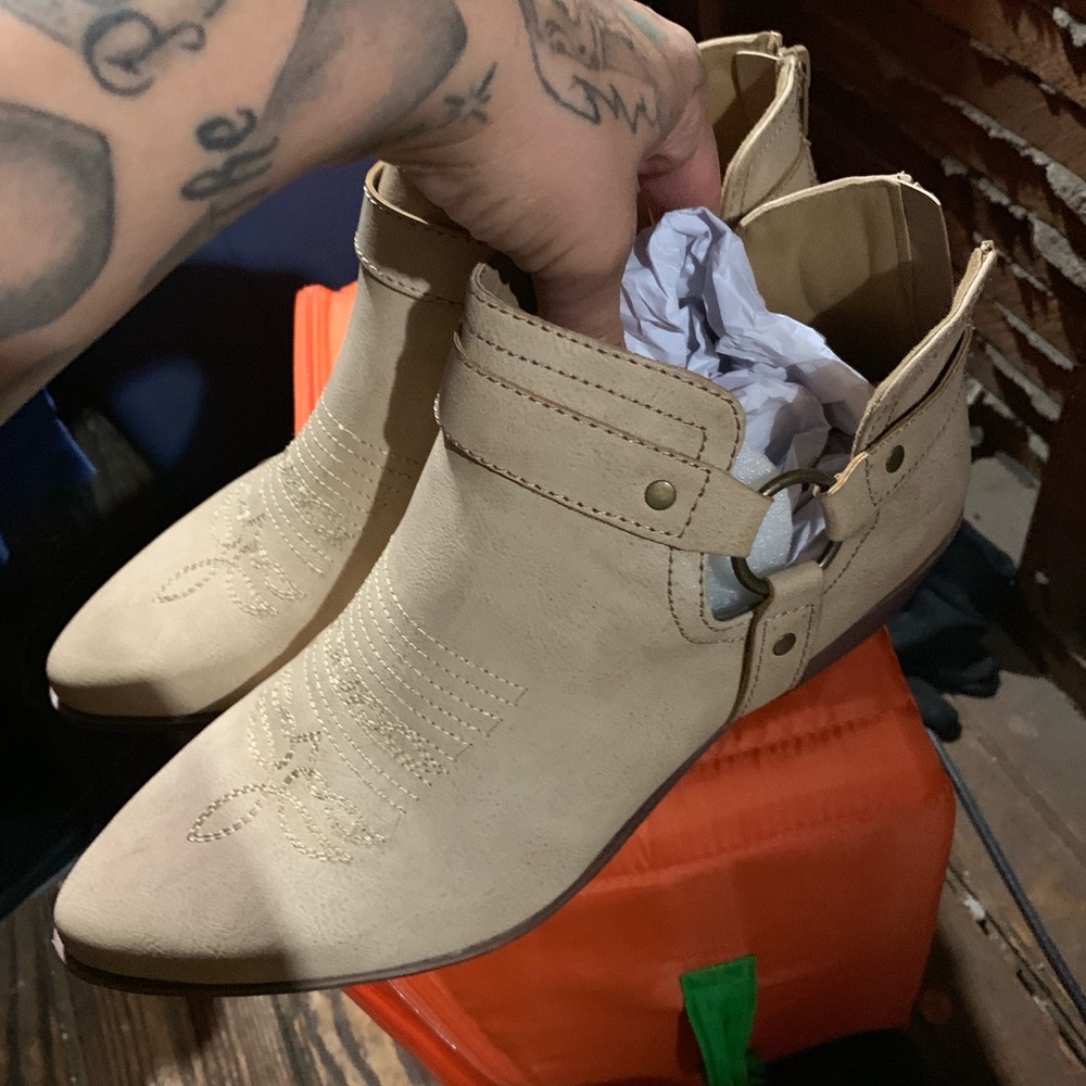 Size 10 boots